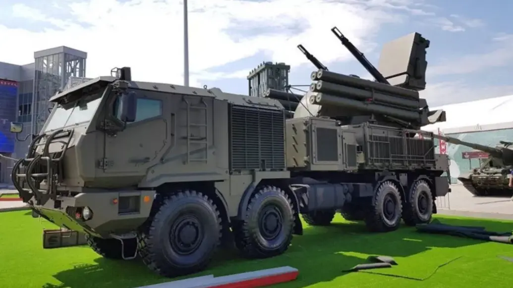 最新型“铠甲SM”登场 俄军将在前线补充新防空系统